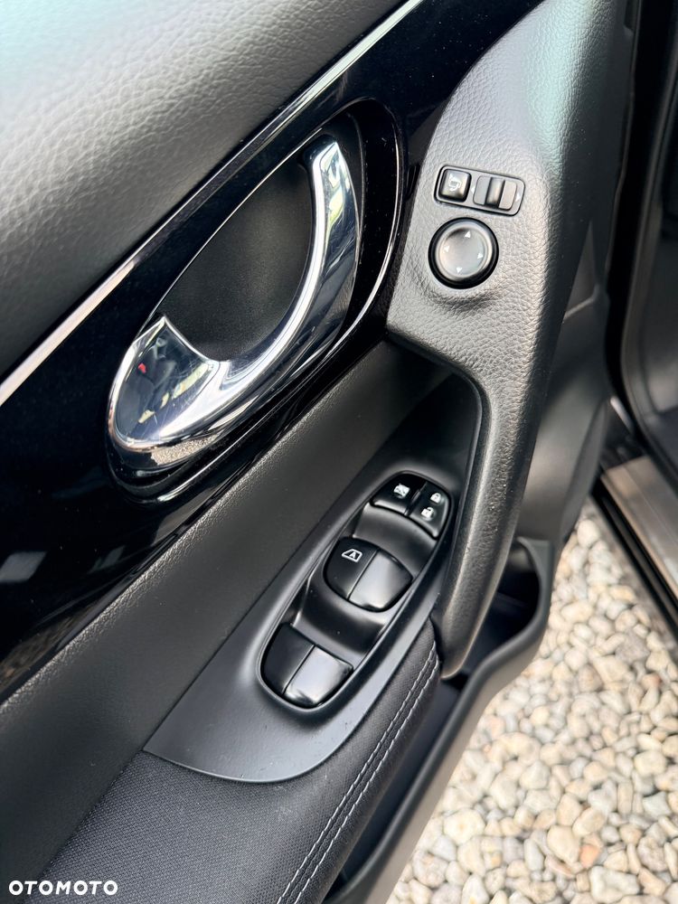 Nissan Qashqai - 13