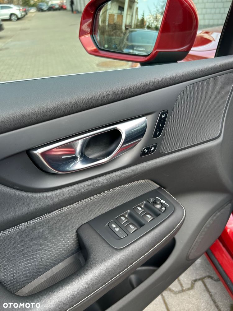 Volvo V60 B4 B Plus Bright - 11