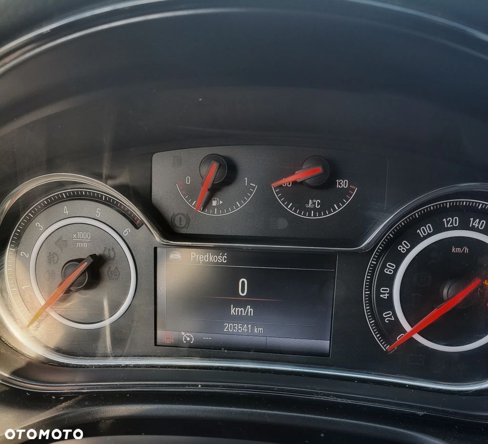 Opel Insignia 2.0 CDTI - 6