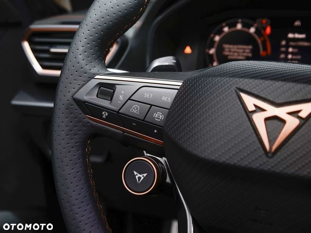 Cupra Formentor 1.5 eTSI mHEV DSG - 8