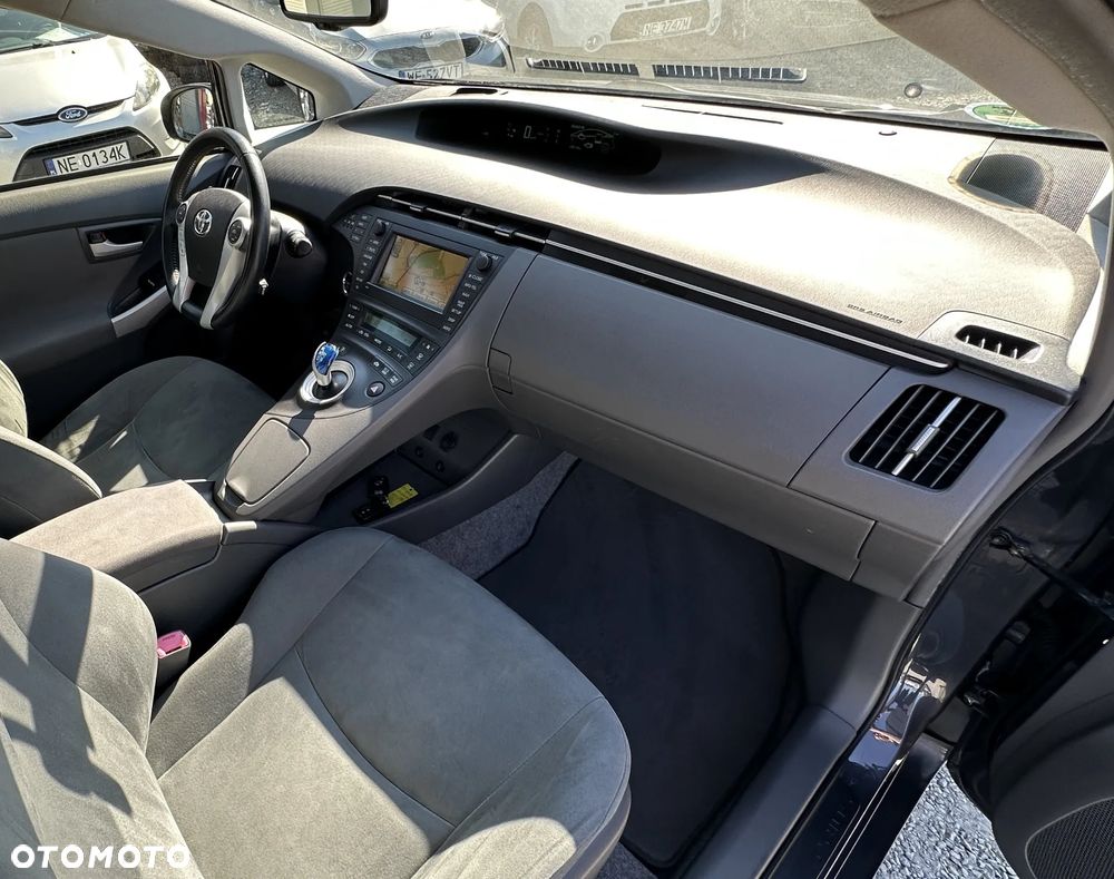 Toyota Prius - 24