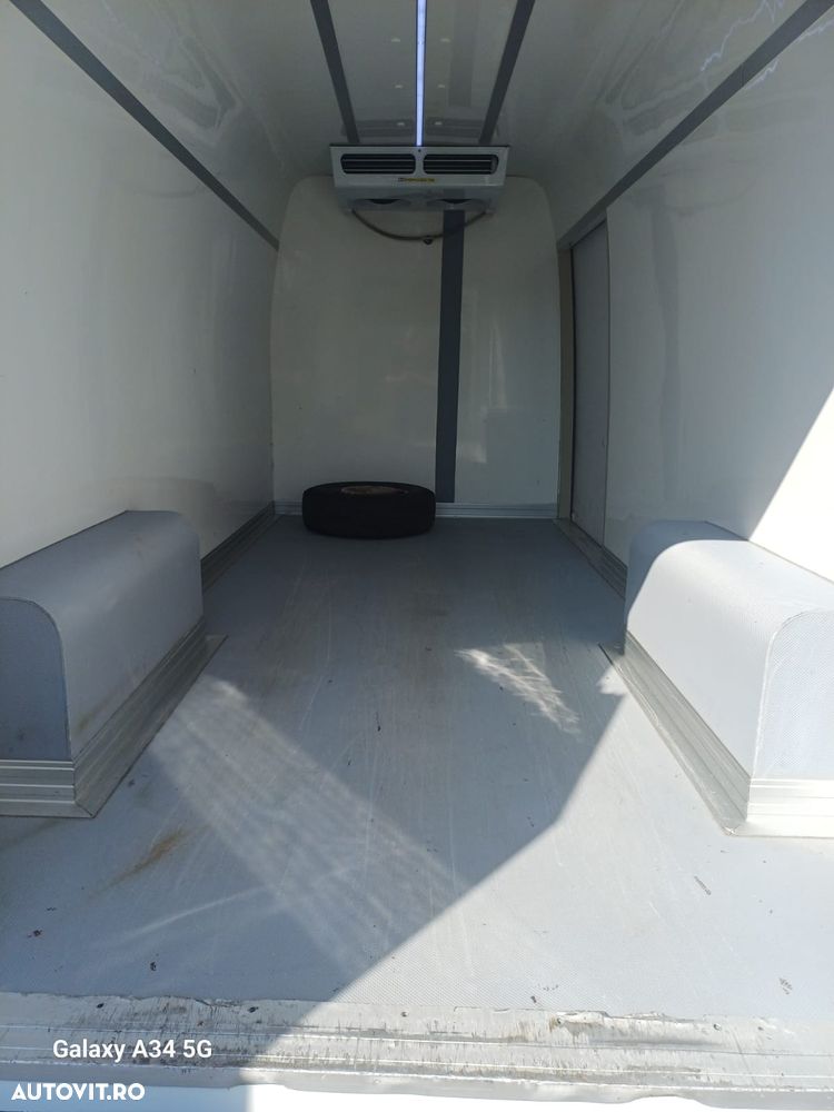 Volkswagen CRAFTER - 13