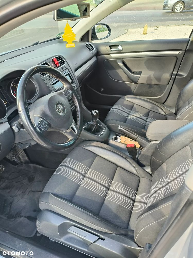 Volkswagen Golf 1.6 TDI BlueMotion Technology Comfortline - 12