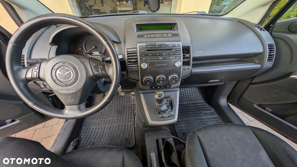 Mazda 5 - 5