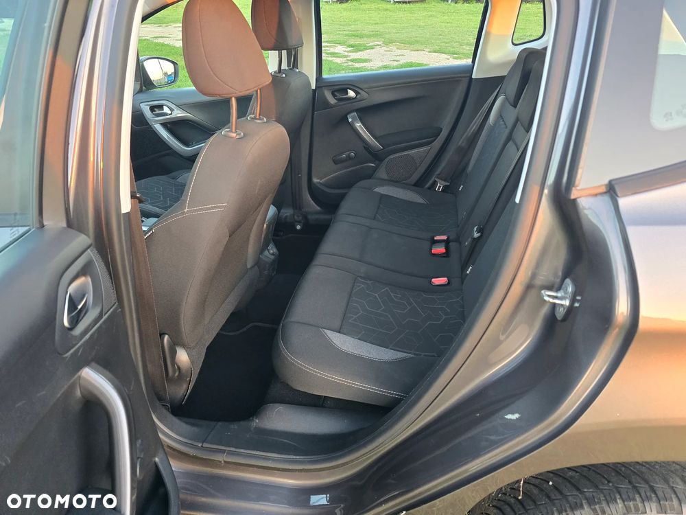Peugeot 2008 PureTech 110 Stop&Start Active - 10
