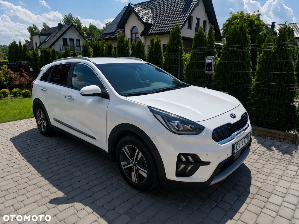 Kia Niro 1.6 GDI Plug-in Hybrid L Business Line - 1