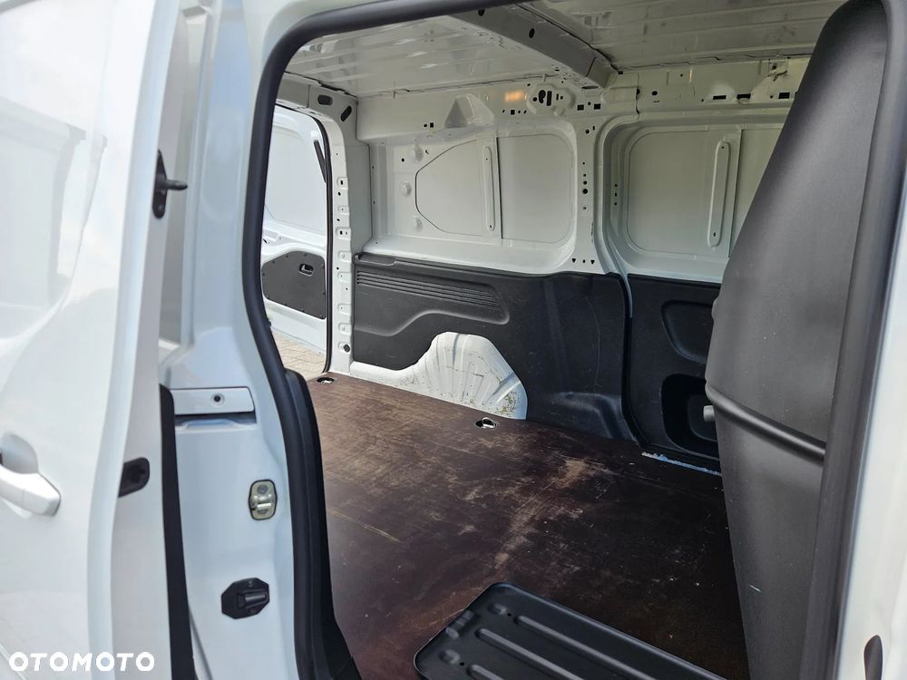 Opel Combo LONG 1.5 TURBO D - 29