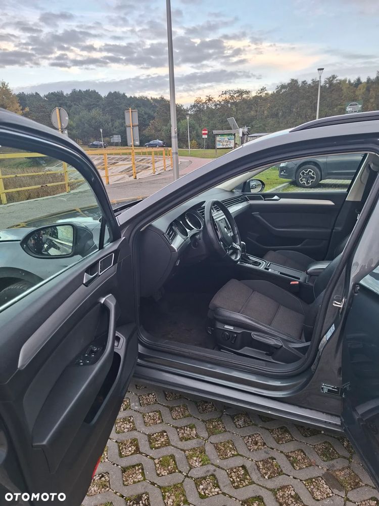 Volkswagen Passat 2.0 TDI BMT Highline DSG - 17