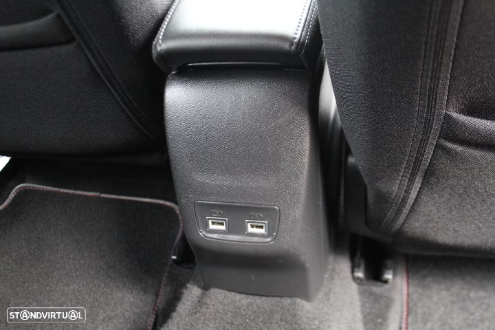 Peugeot e-208 Style - 14