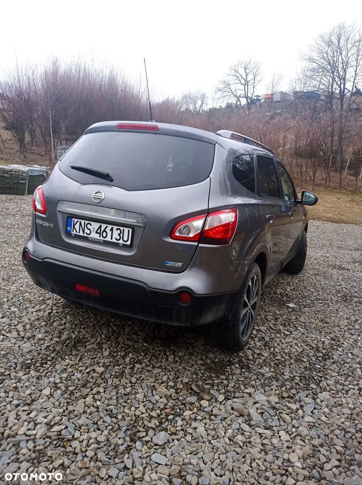 Nissan Qashqai+2 - 6