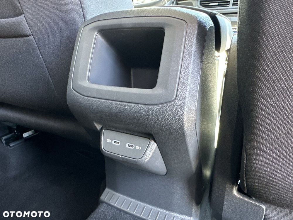 Volkswagen T-Cross - 26