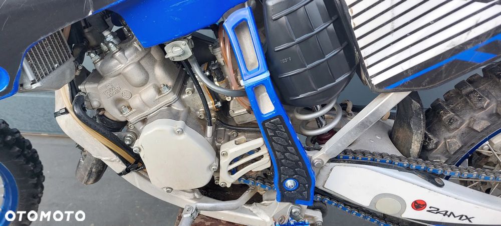 Yamaha YZ - 3