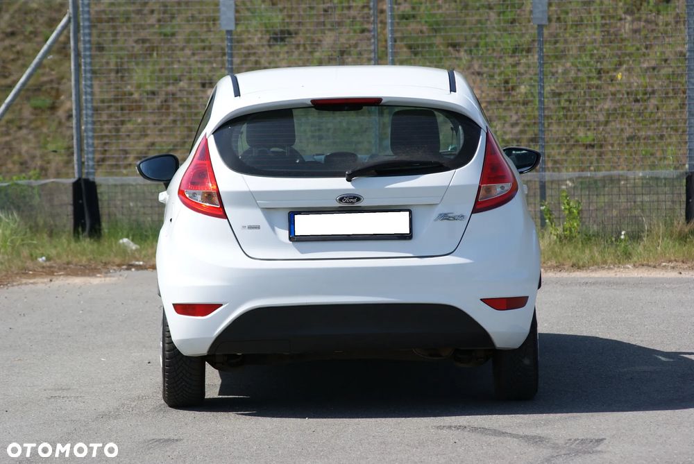 Ford Fiesta 1.25 Champions Edition - 8