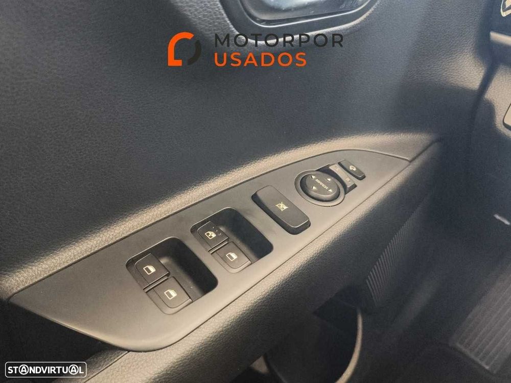 Kia Stonic 1.0 T-GDI Drive - 21