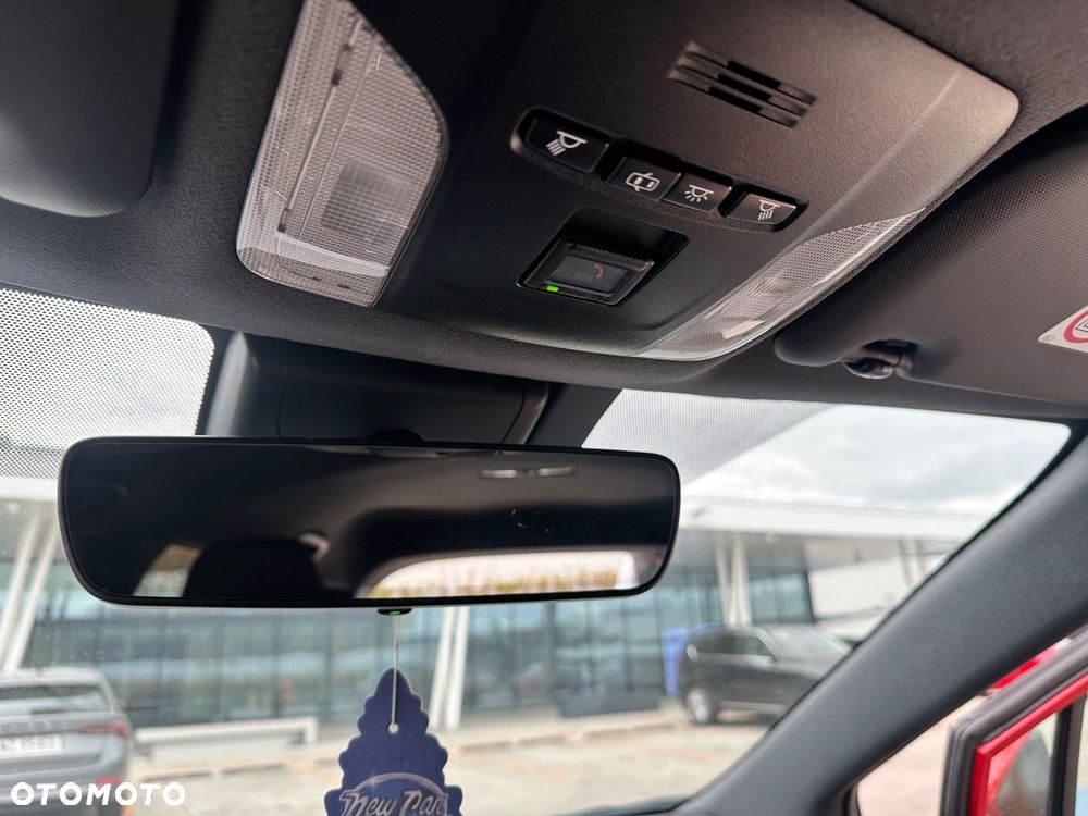 Toyota Corolla 2.0 Hybrid Executive - 30