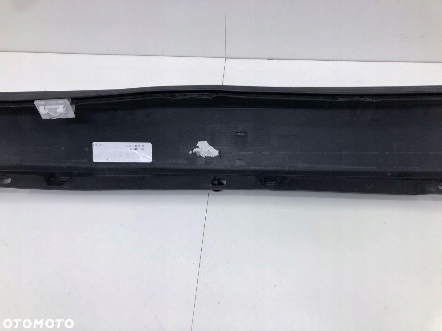 BMW X1 U11 PRAWA NAKŁADKA LISTWA PROGOWA 9883554 - 8