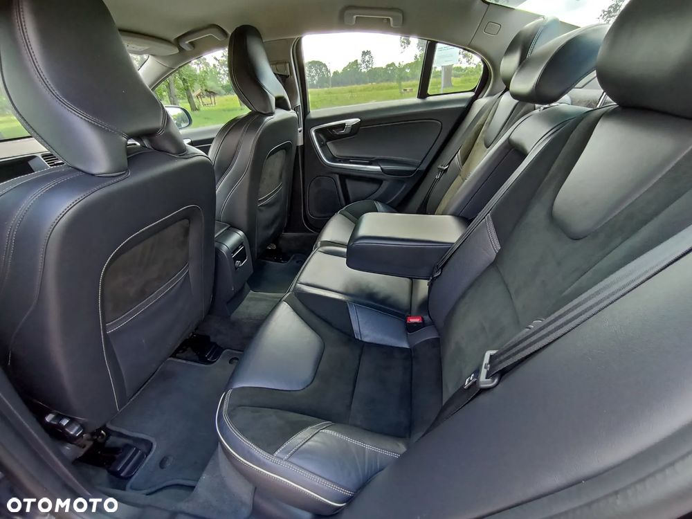 Volvo S60 - 26
