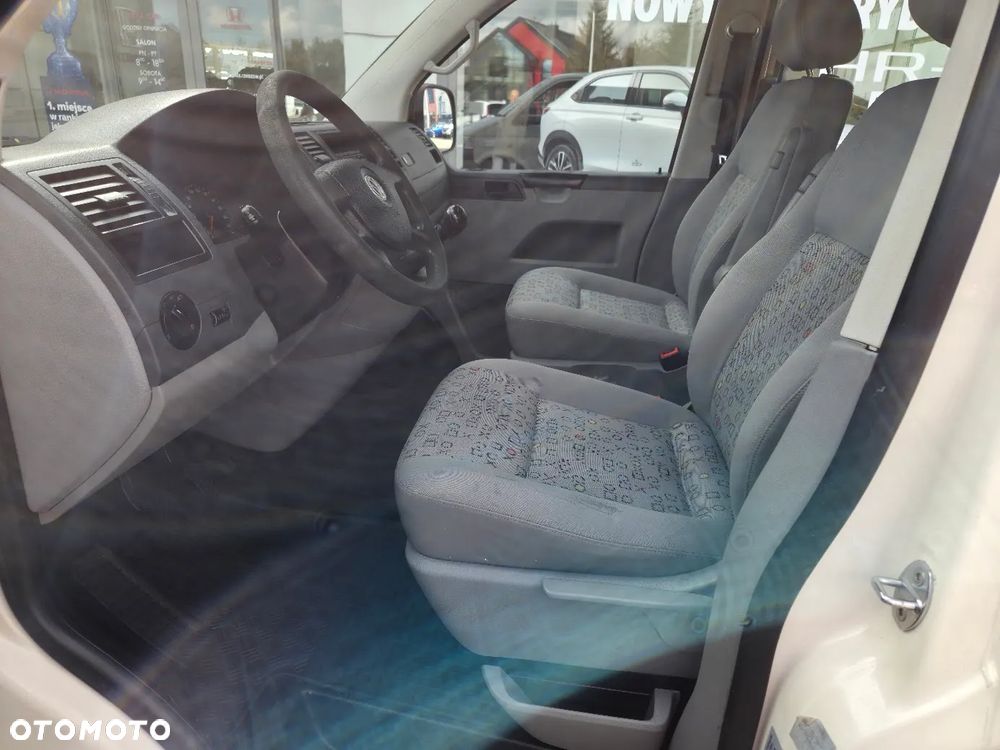 Volkswagen Transporter T5 TDI L1H1 - 10