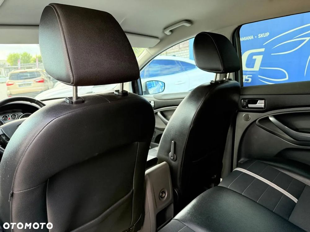 Ford Kuga 2.0 TDCi Trend - 13