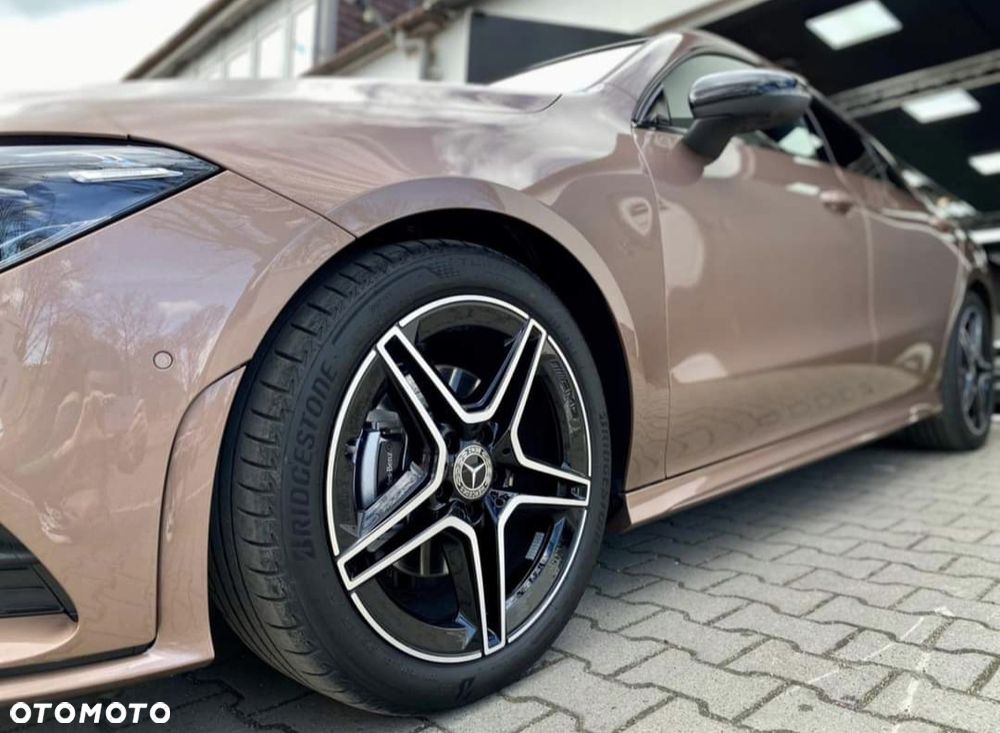 Mercedes-Benz CLA 180 AMG Line 7G-DCT - 3