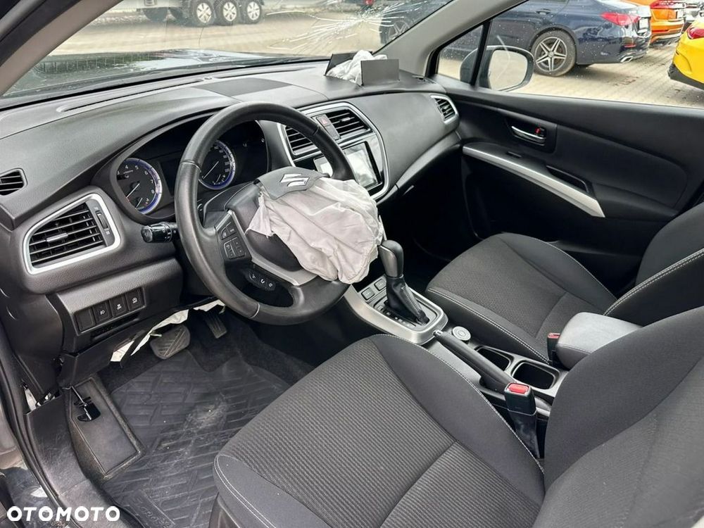 Suzuki SX4 - 11