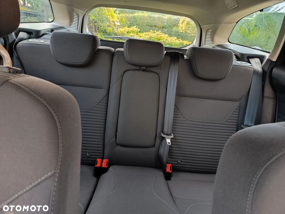 Ford Focus 1.5 TDCi Titanium ASS - 9
