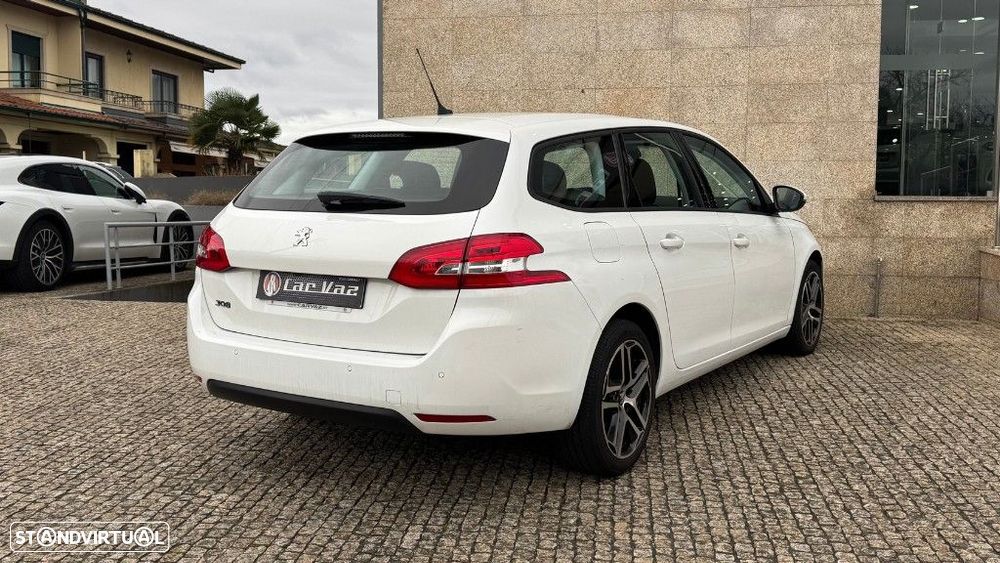 Peugeot 308 1.5 BlueHDi Allure EAT8 - 6