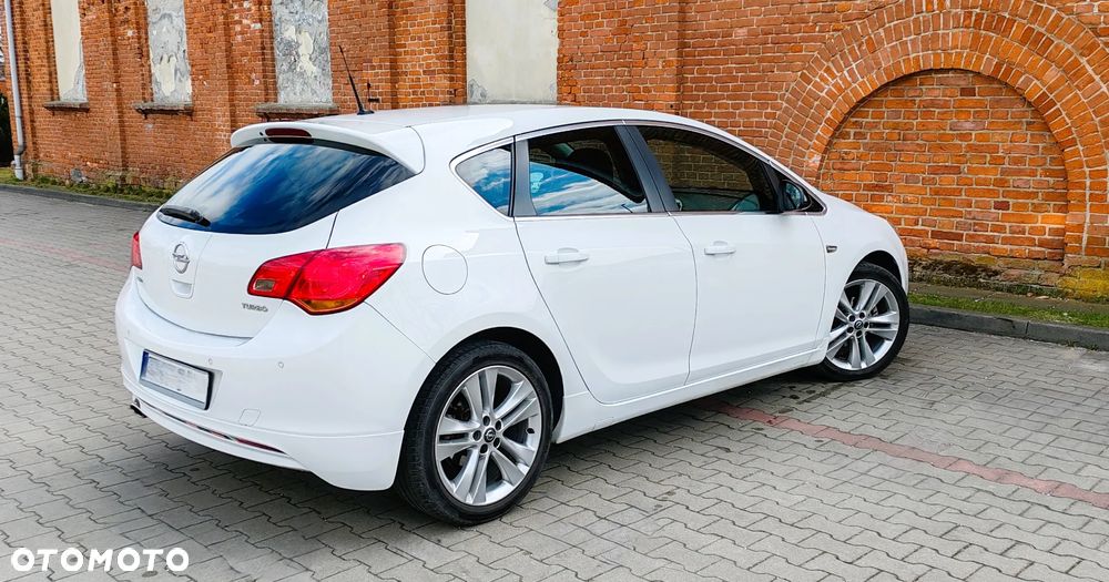 Opel Astra 1.4 Turbo Sport - 21