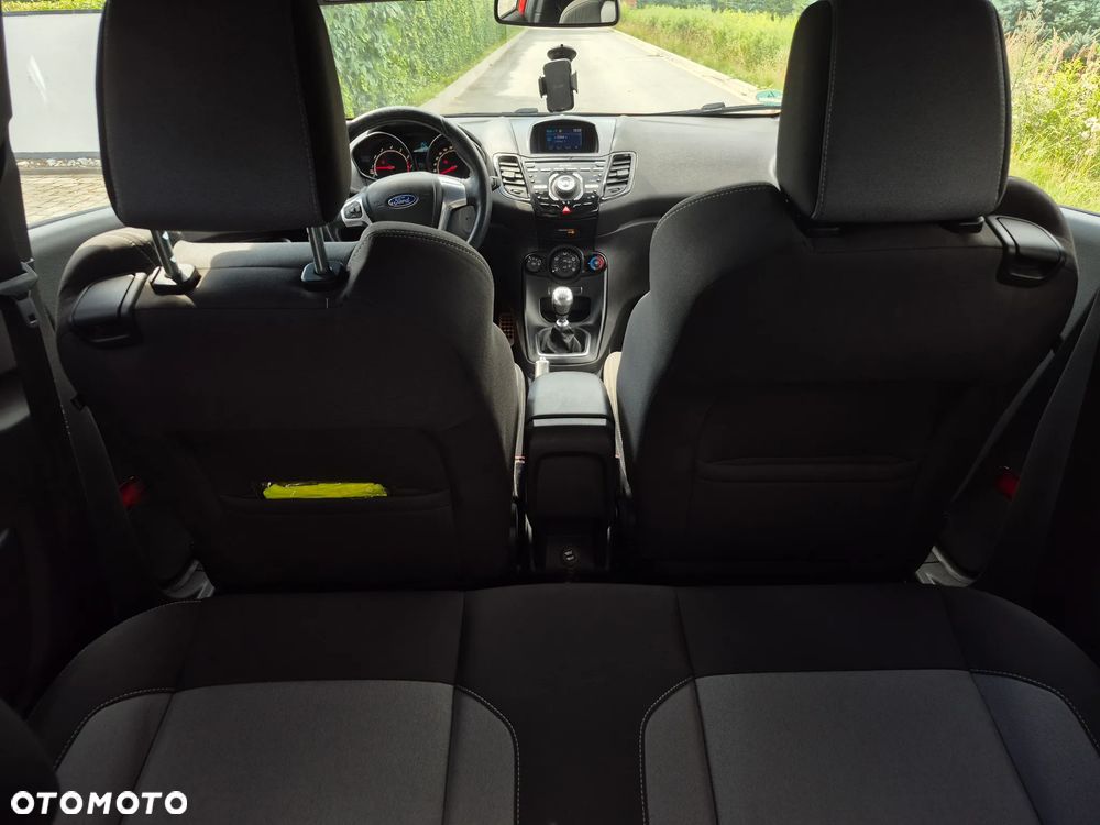 Ford Fiesta 1.6 EcoBoost ST - 21