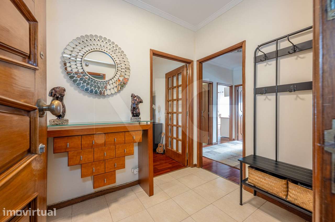 Apartamento T3 Totalmente Remodelado com Garagem em Matosinhos - Grande imagem: 5/53