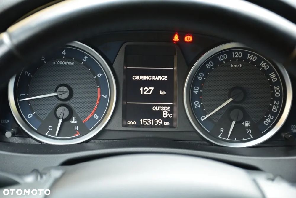 Toyota Auris 1.6 Premium Comfort - 25