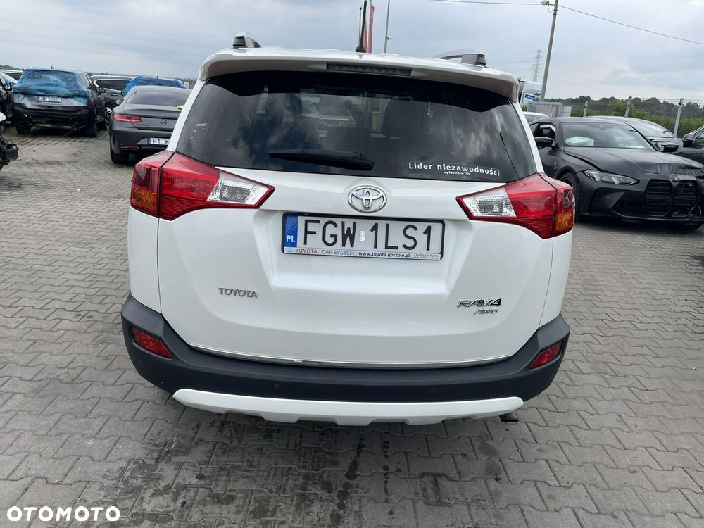 Toyota RAV4 2.0 D-4D 4x4 Executive - 5