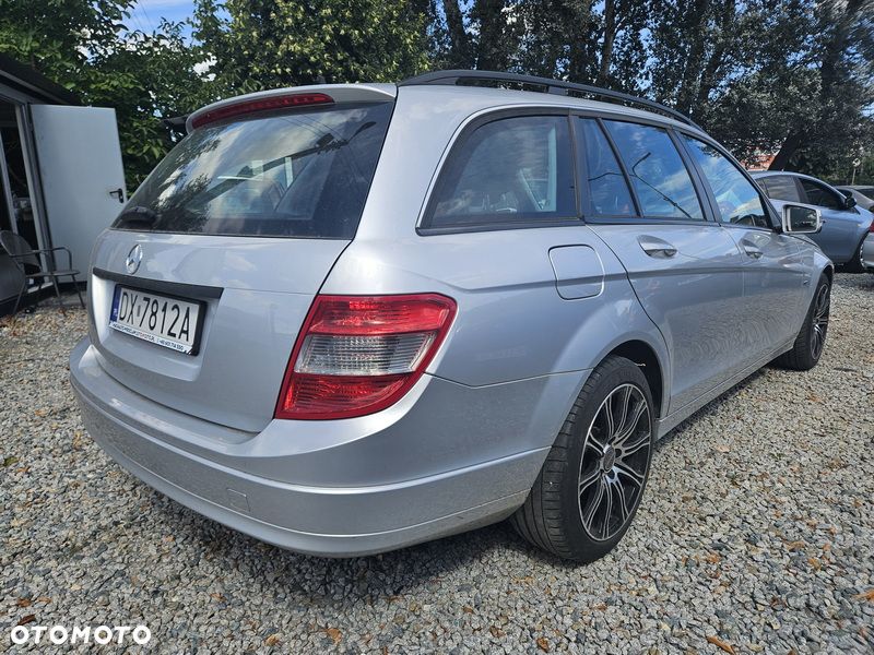Mercedes-Benz Klasa C 200 CDI BlueEff Elegance - 3