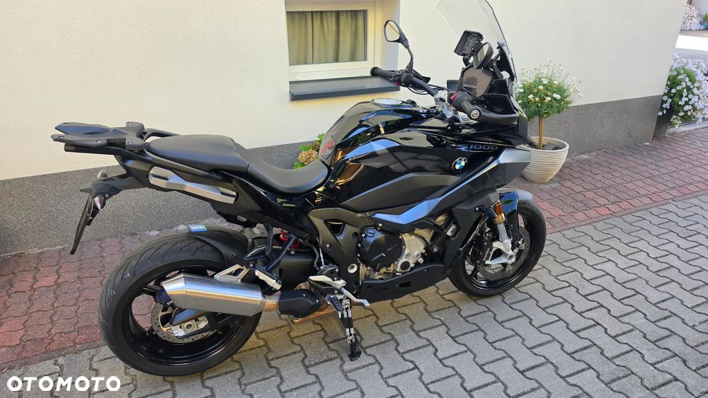BMW XR - 31