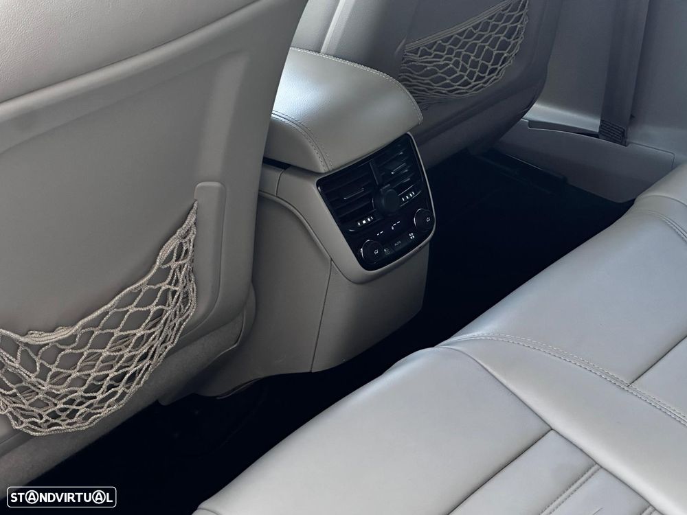 Peugeot 508 2.0 HDi Hybrid4 2-Tronic 85g - 34