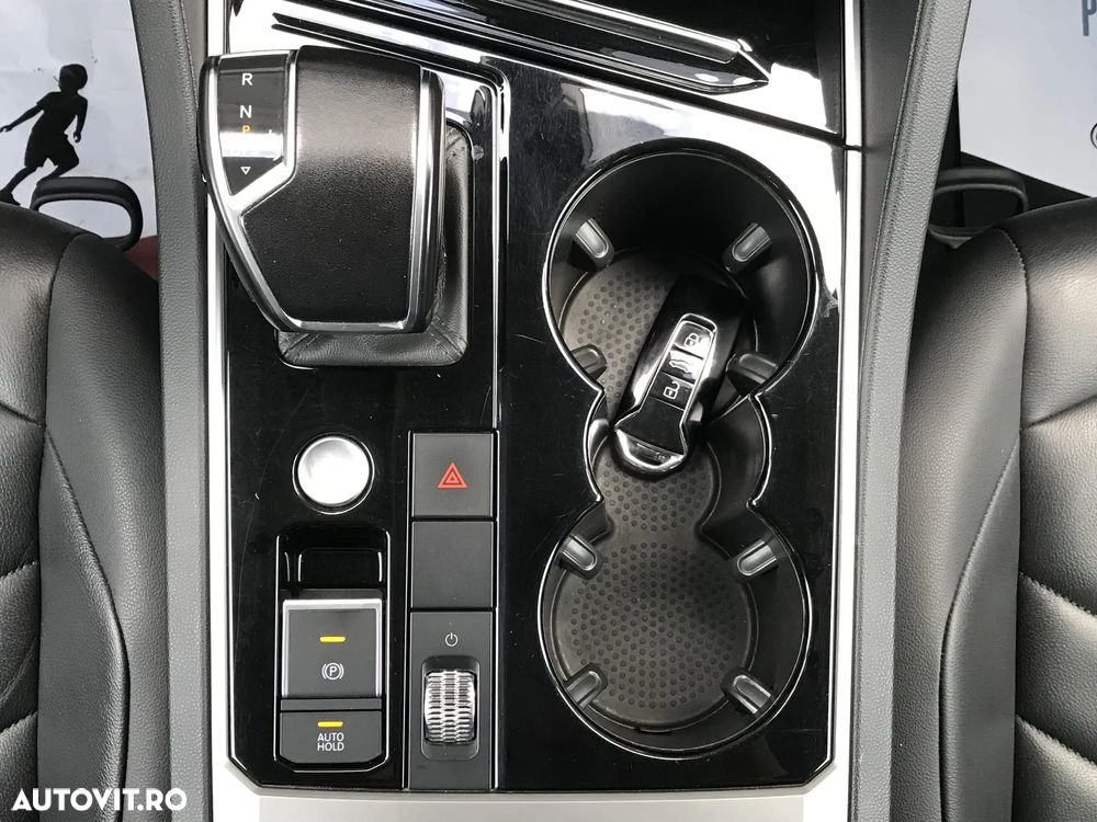 Volkswagen Touareg V6 TDI 4MOTION Elegance - 35