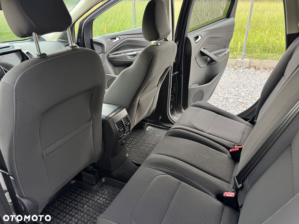 Ford Kuga 1.5 TDCi FWD Trend - 28