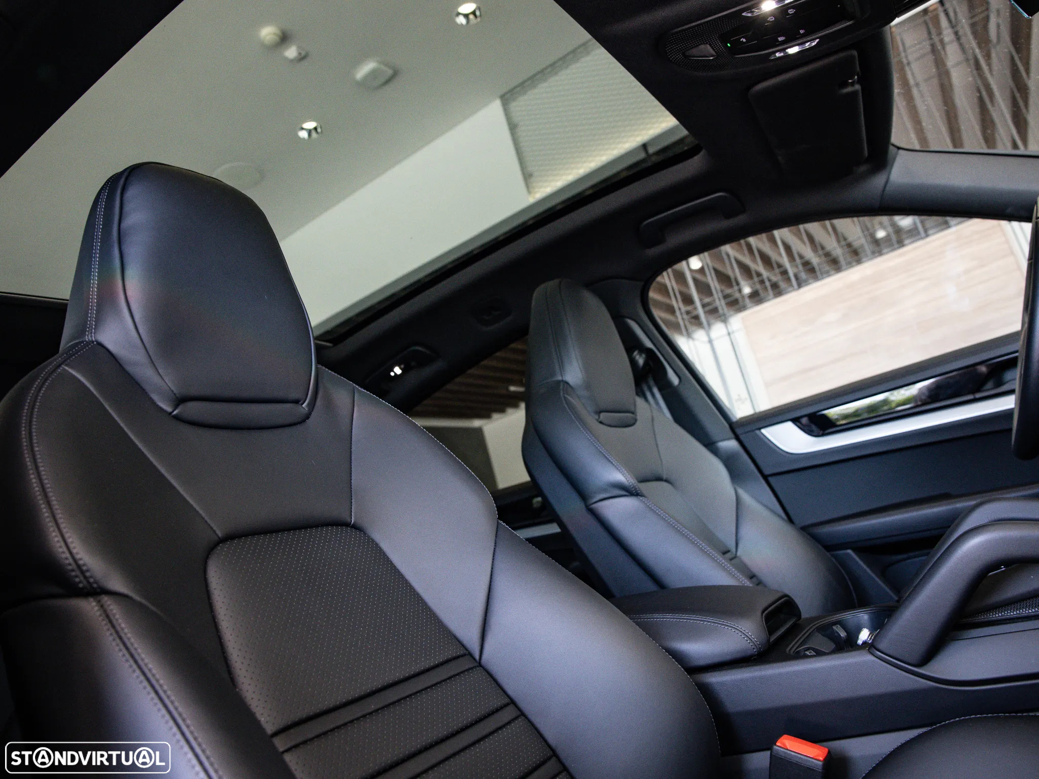 Porsche Cayenne Coupé E-Hybrid - 46