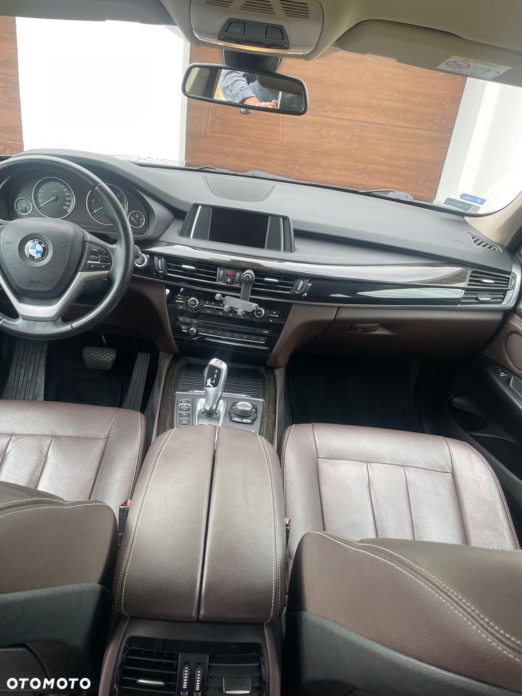 BMW X5 xDrive25d - 16