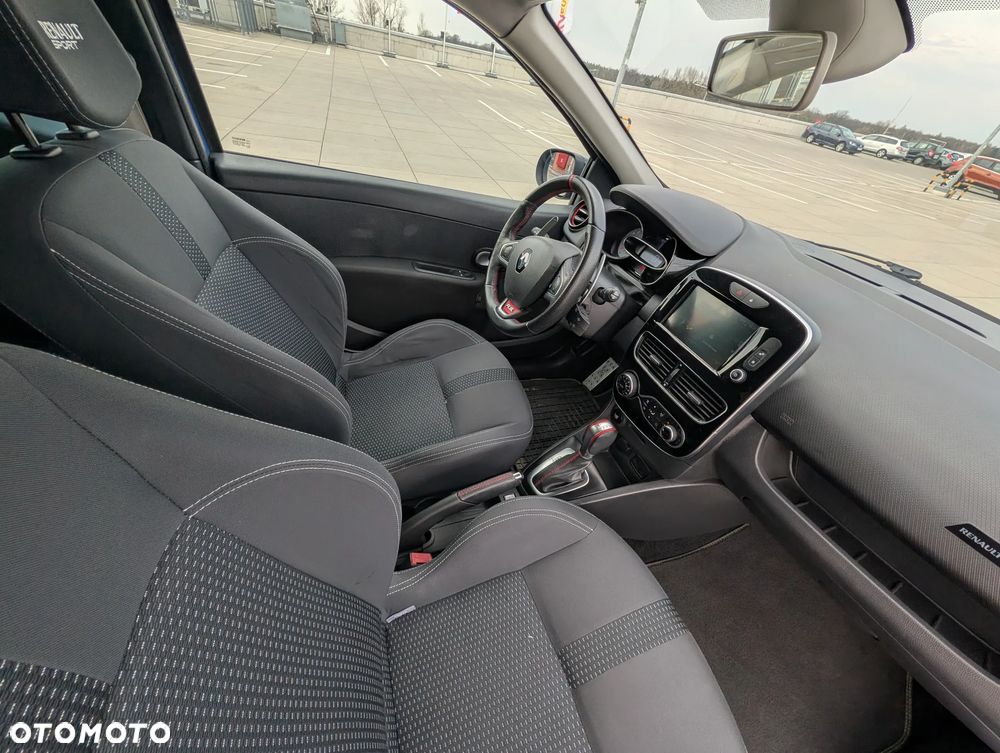 Renault Clio - 21