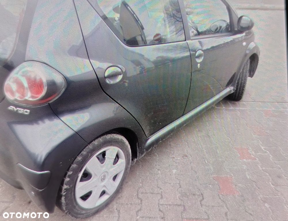 Toyota Aygo - 11