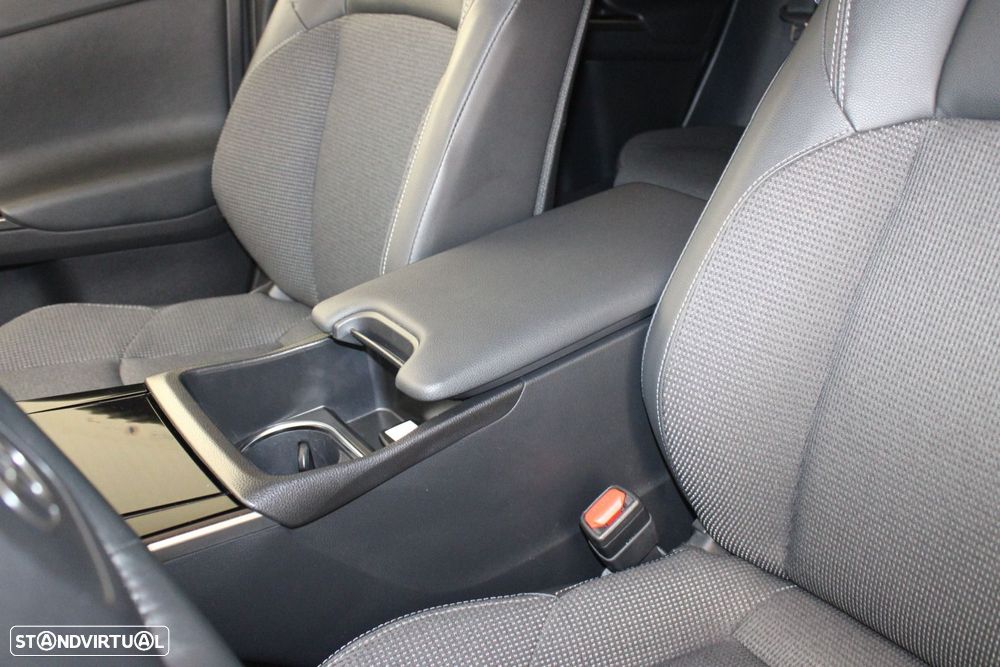 Toyota bZ4X 71,4 kWh Exclusive - 37