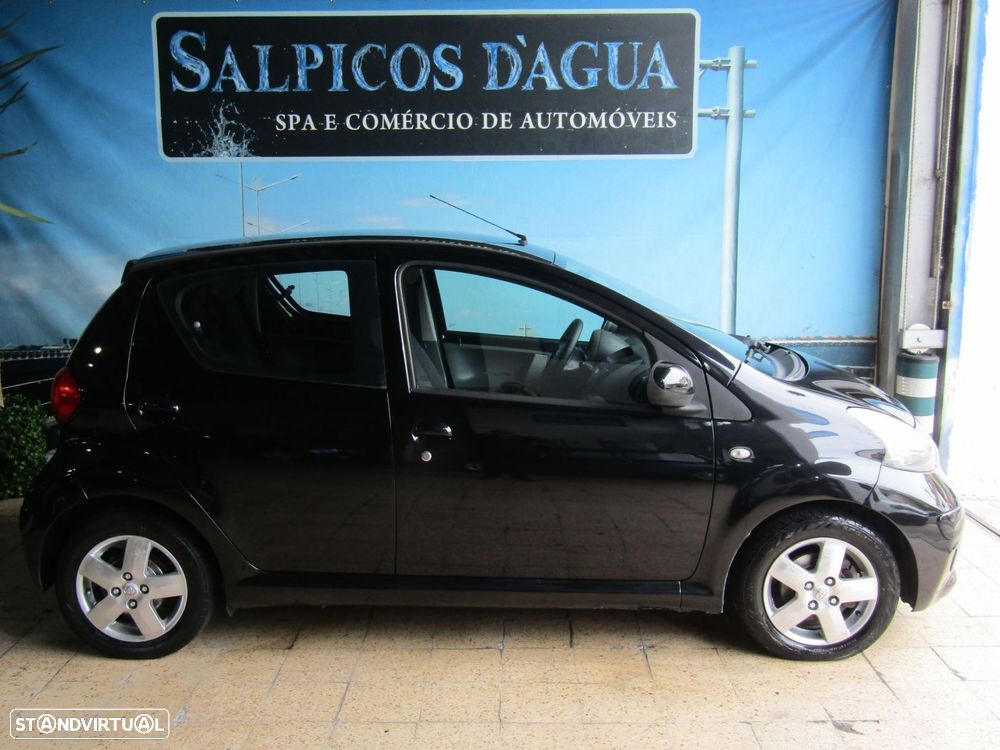 Toyota Aygo 1.0 + AC - 5