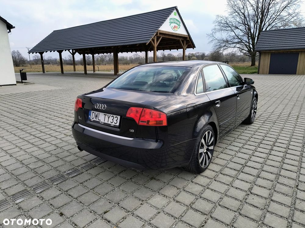 Audi A4 Limousine - 7