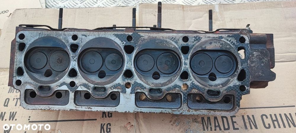 Kompletna głowica Volvo Penta B20 AQ130 - 6