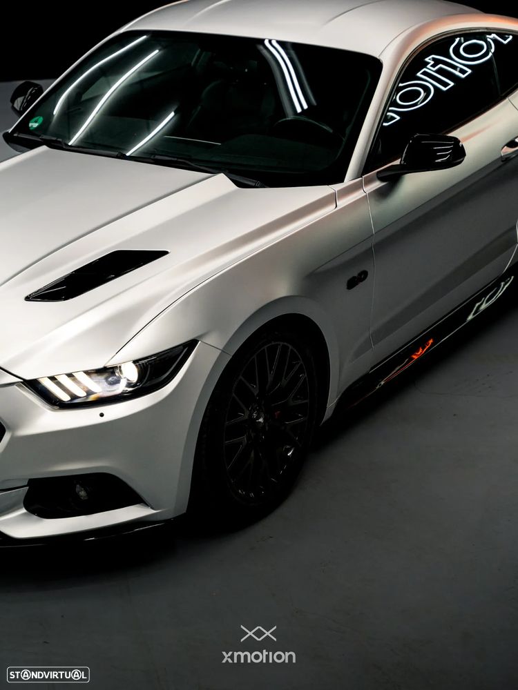 Ford Mustang - 2