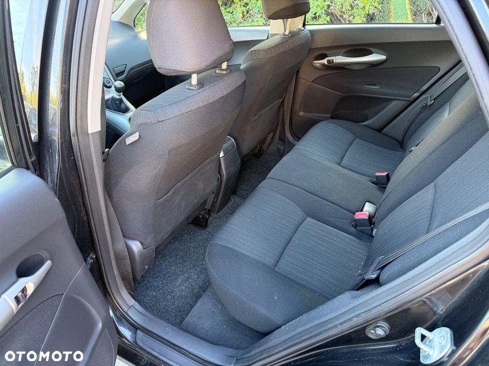 Toyota Auris 2.0 D-4D Premium - 8