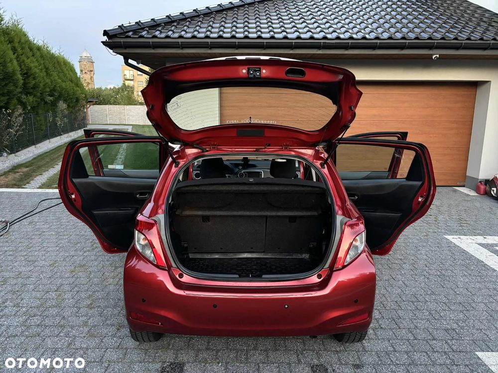 Toyota Yaris - 11