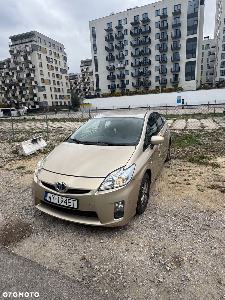 Toyota Prius - 1