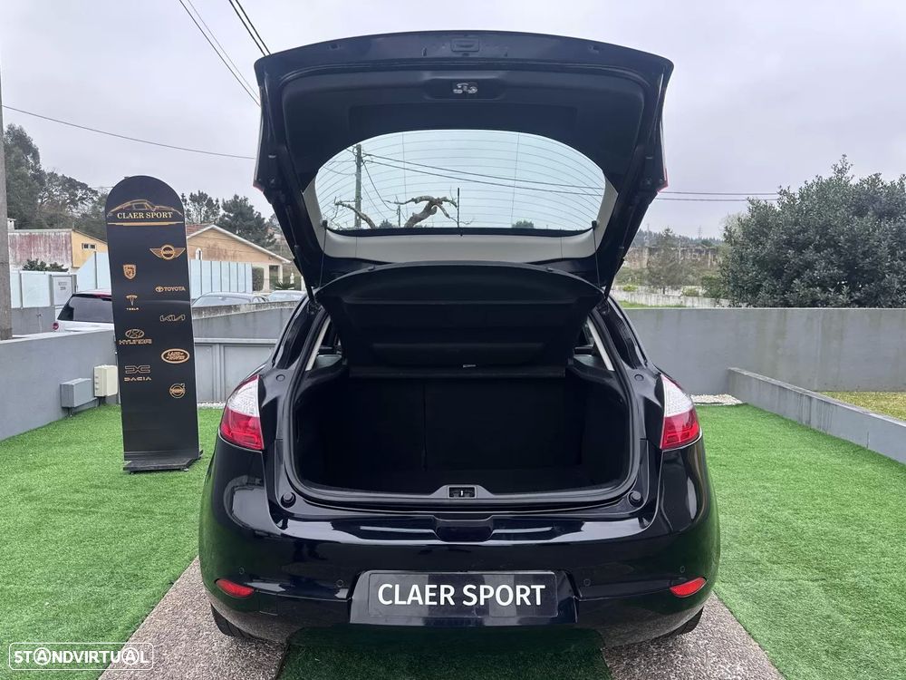 Renault Mégane 1.5 dCi Bose Edition - 19